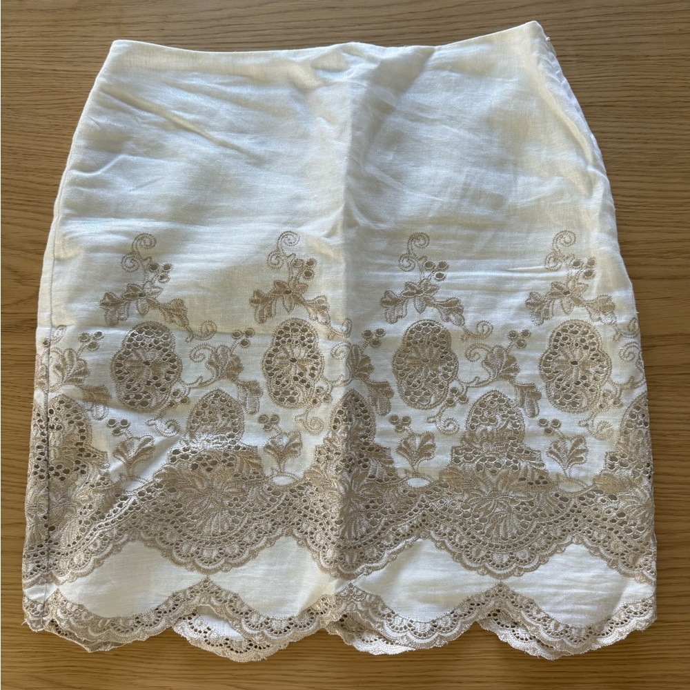 Anne Taylor Embroidered Pencil Skirt